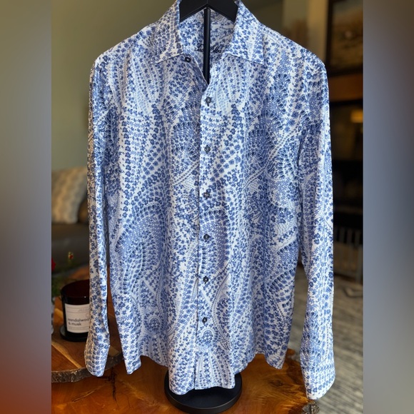 🤍🩵 Tasso Elba Blue 🩵🤍  and White Paisley Men's Dress Shirt Size (M) - Picture 1 of 8